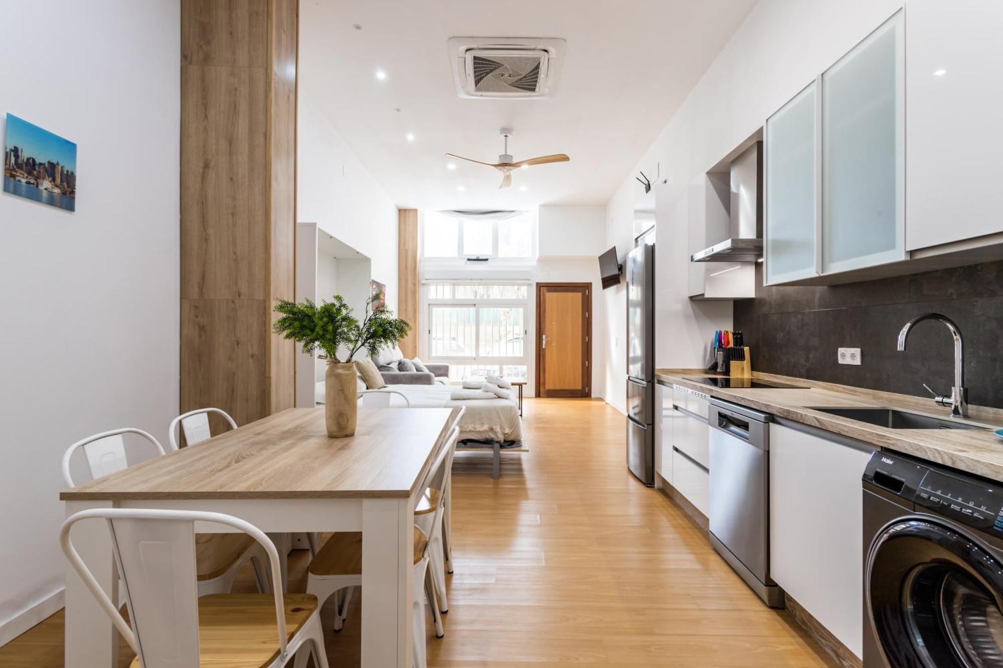 Sur Suites Estudio Industrial 2 Фуэнхирола Экстерьер фото